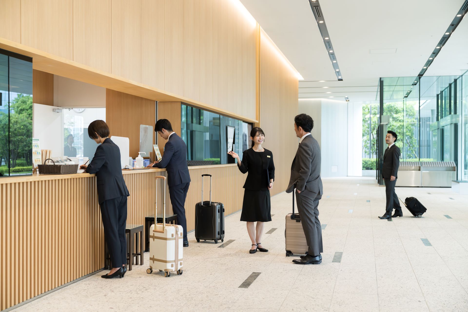 共用ホテルフロント委託サービス